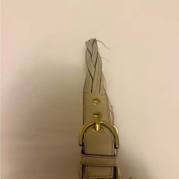 Coach Leather Soho Baguette Shoulder Bag Cream - Picture 4 of 9